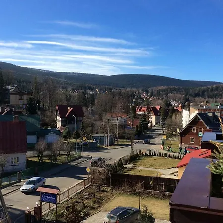 Quarto em Acomodações Particulares Goscinne Cykada *