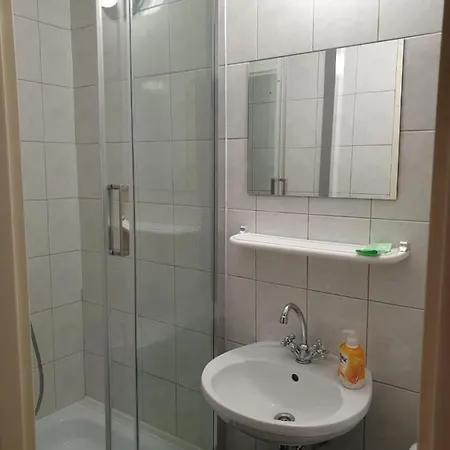 Goscinne Cykada * Sklářská Poruba